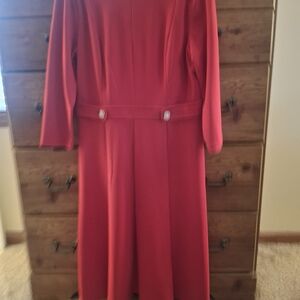 Chic 3 Quarter Length Sleeve Red Dress